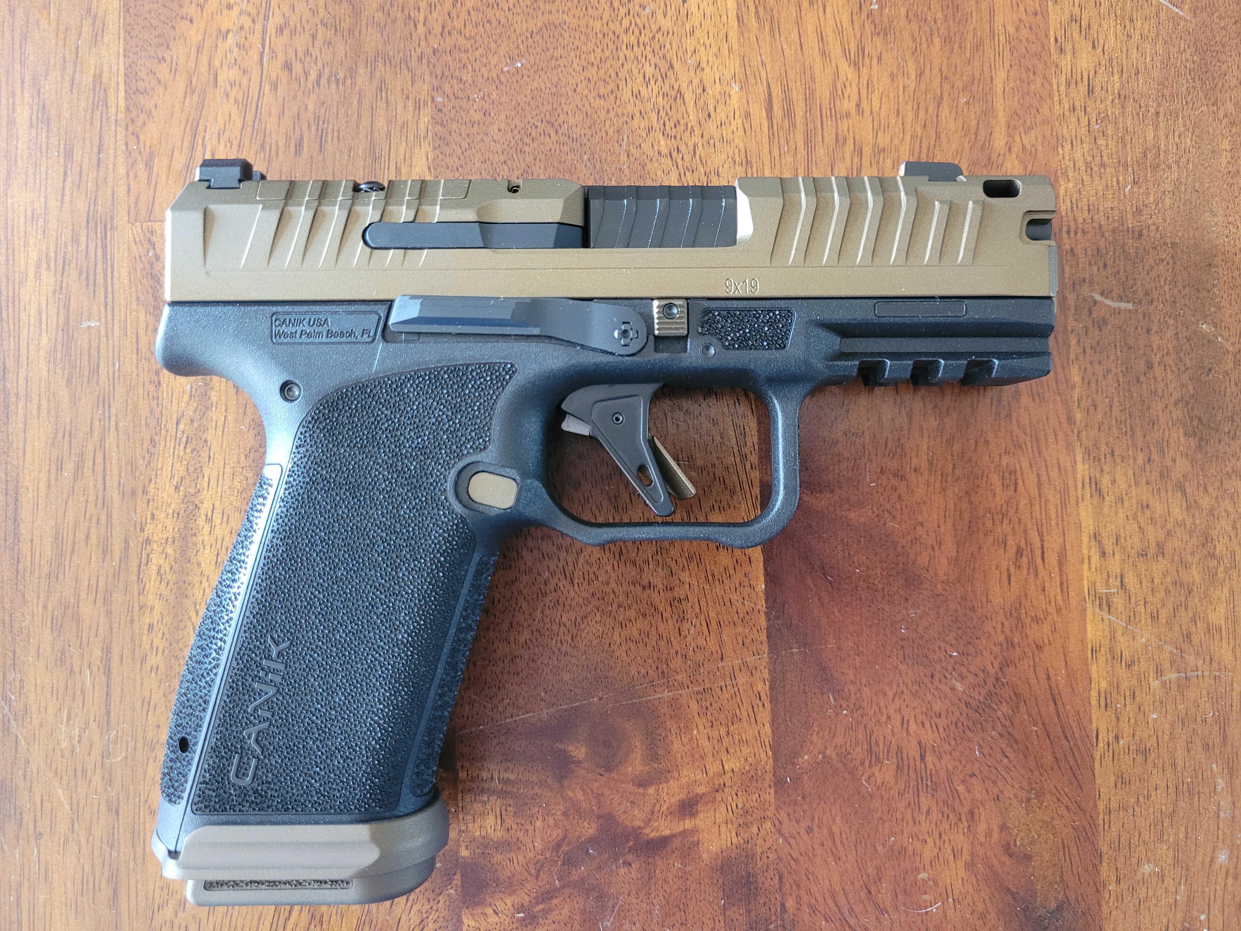 Lipsey's Exclusive Canik METE MC9 PRIME 9MM